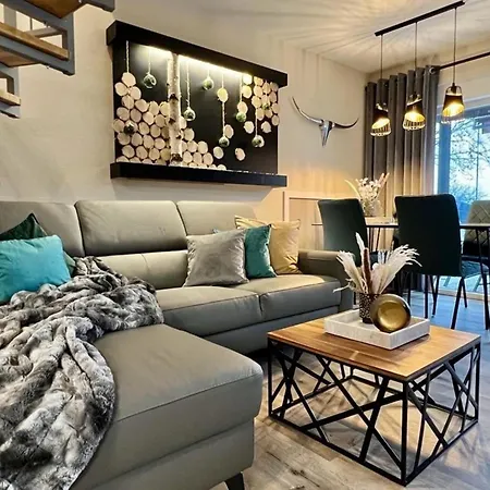 Luxurioeses, Renoviertes Haus Mit Garten, Gratis Wlan, Hund Willkommen Дом отдыха Цандт